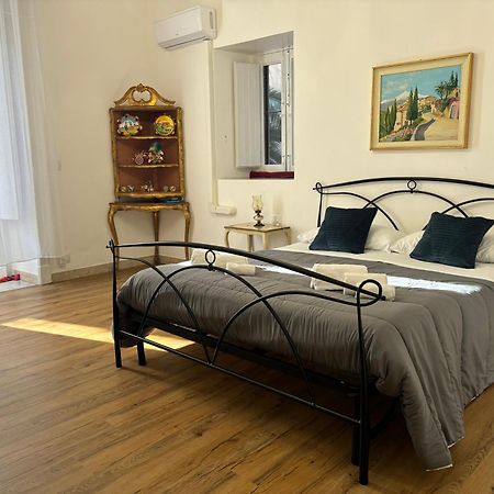 Il Giardino Casa Vacanze Catánia Buitenkant foto