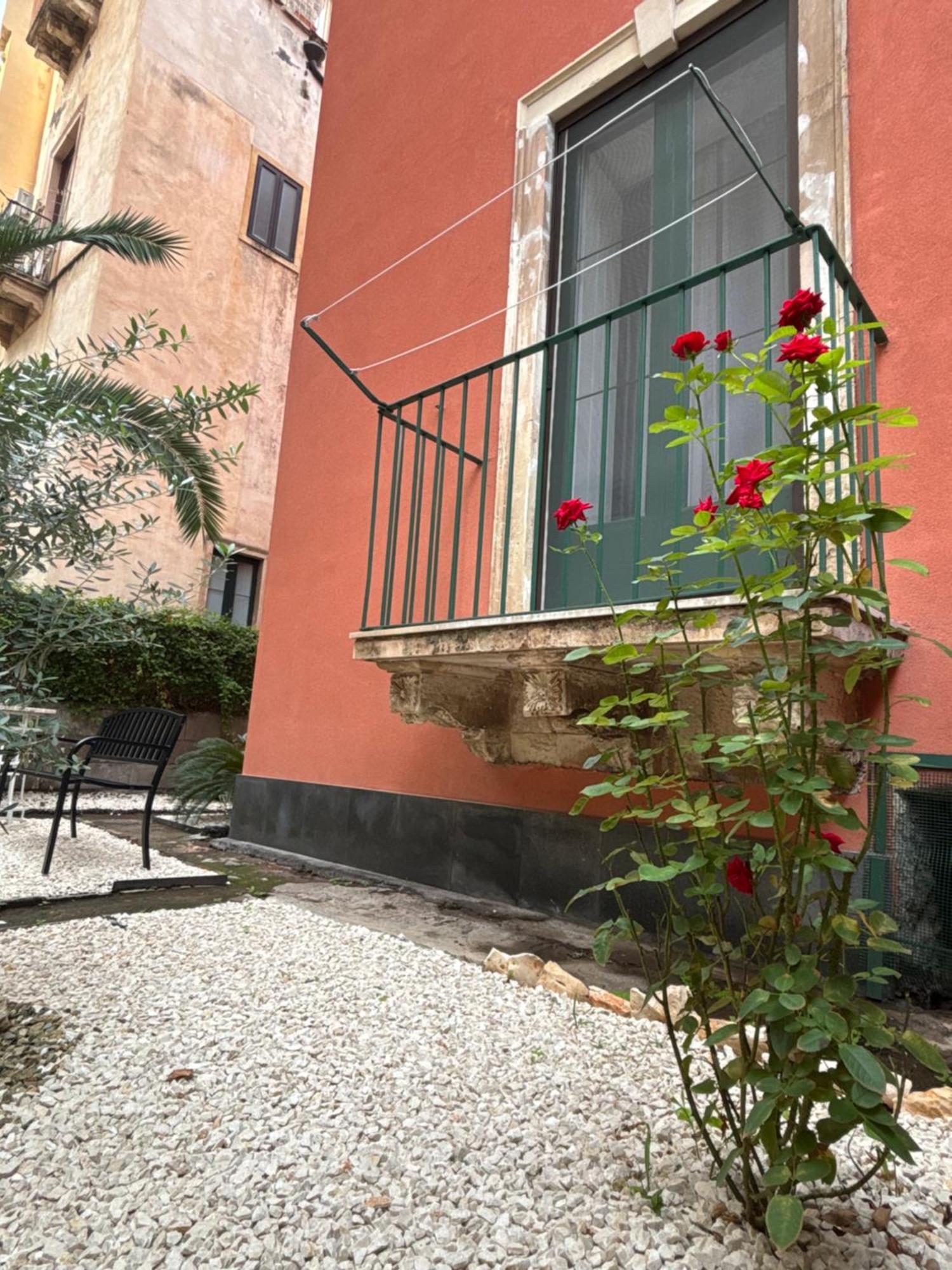 Il Giardino Casa Vacanze Catánia Buitenkant foto